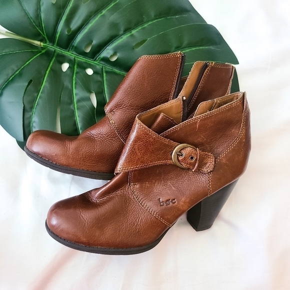 B.O.C heeled ankle booties - Picture 3 of 10